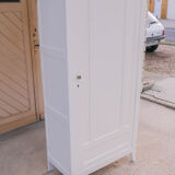 Armoire parisienne