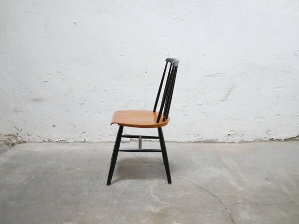 Chaise scandinave vintage par I.Tapiovaara modèle Fanett