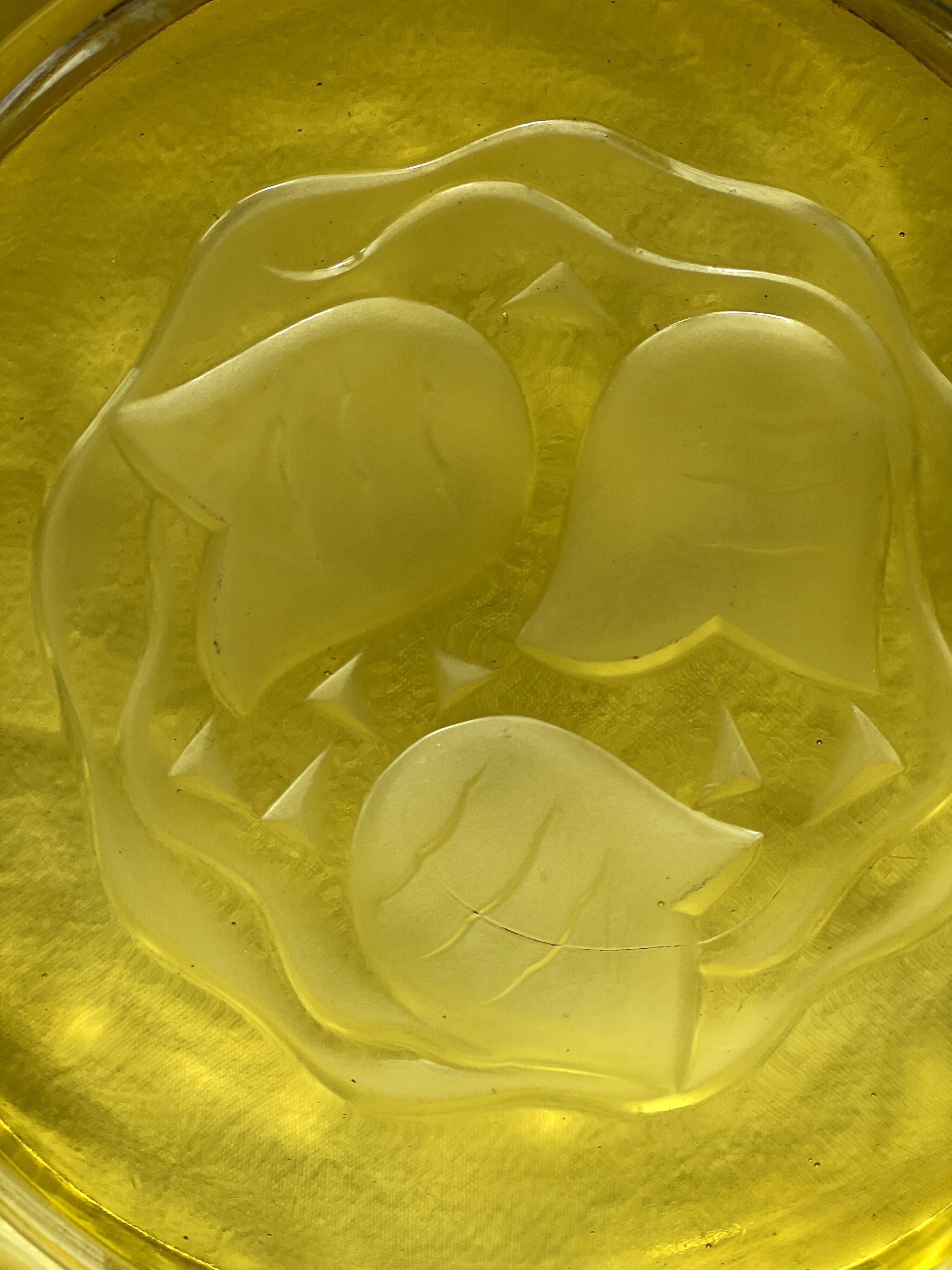Rare Art Deco salad bowl by André Hunebelle in yellow molded pressed glass
