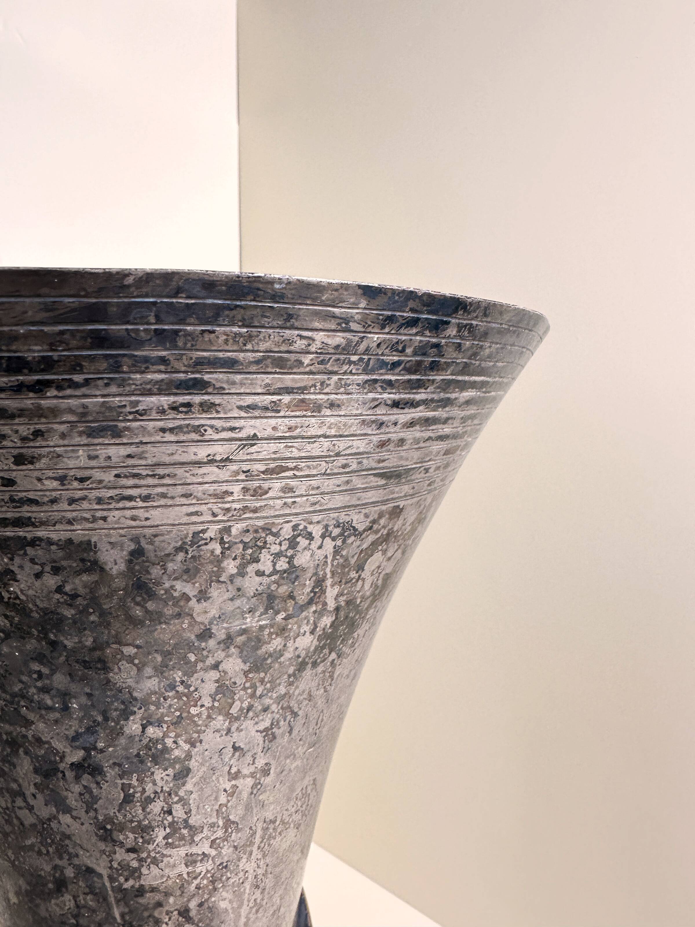 Large silver-plated amphora vase - WMF 1925 with original patina