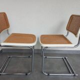 Une paire de chaises italiennes des années 1980