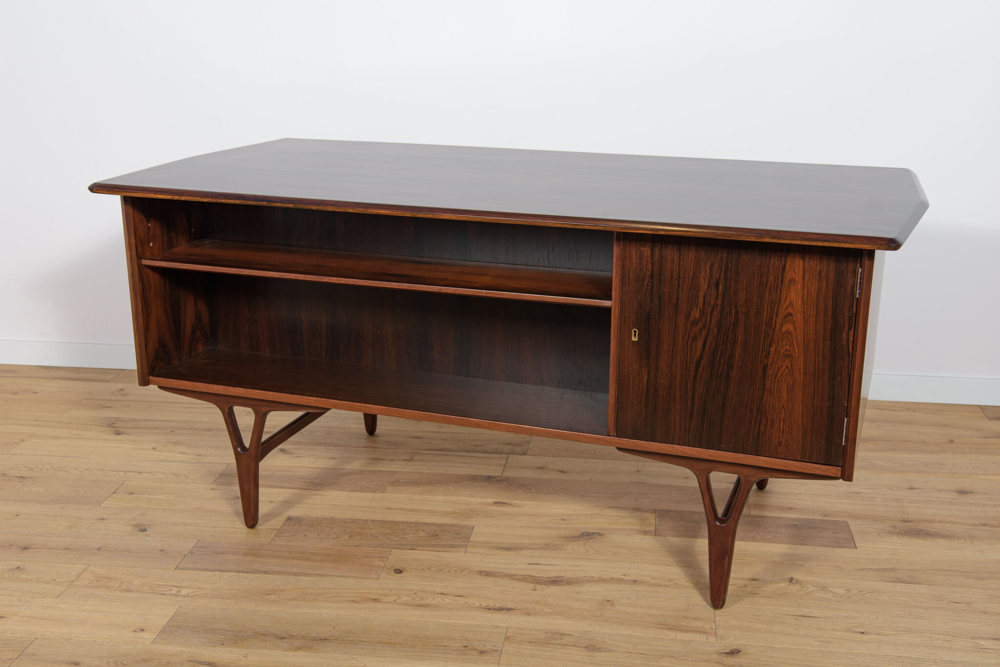 Mid-Century Freestanding Rosewood Desk, 1960s