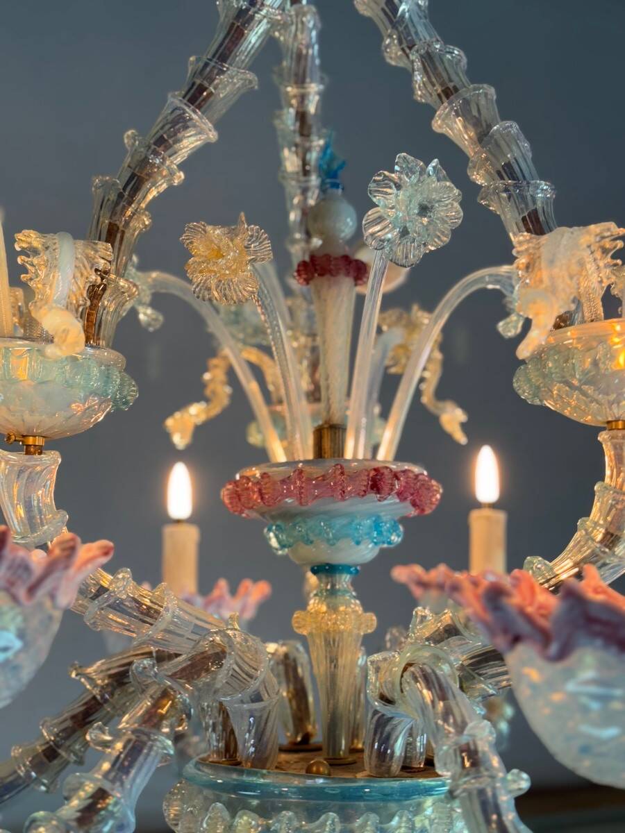 Venetian Rezzonico chandelier in multi-colored Murano glass, circa 1900