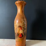 Vase en bois ancien