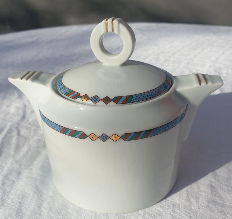 Sugar bowl and milk jug porcelain Létang & Rémy