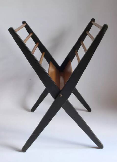 Foldable wooden magazine rack - Cees Braakman