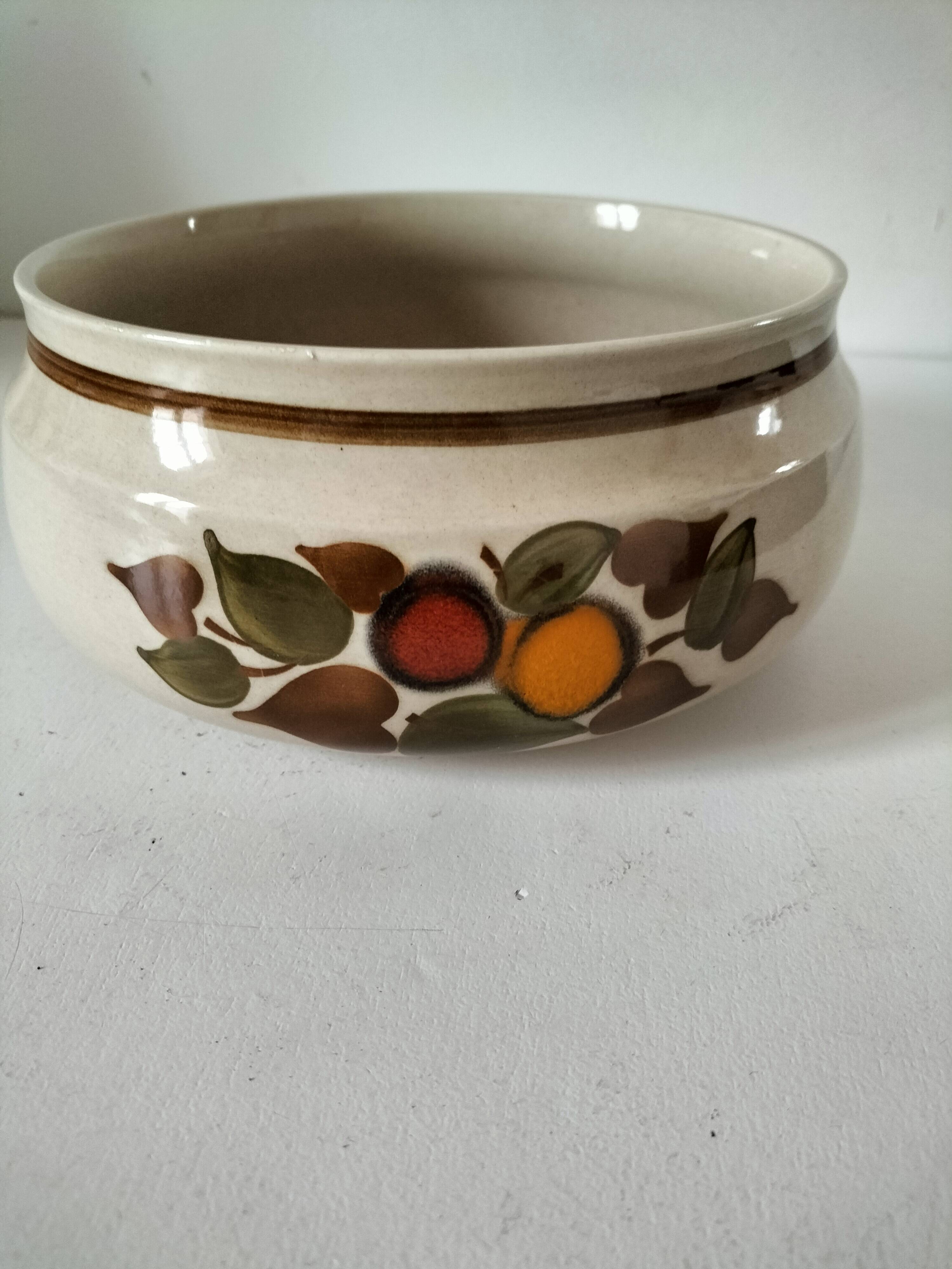 Villeroy & Boch dish, vintage beige stoneware from the 1970s