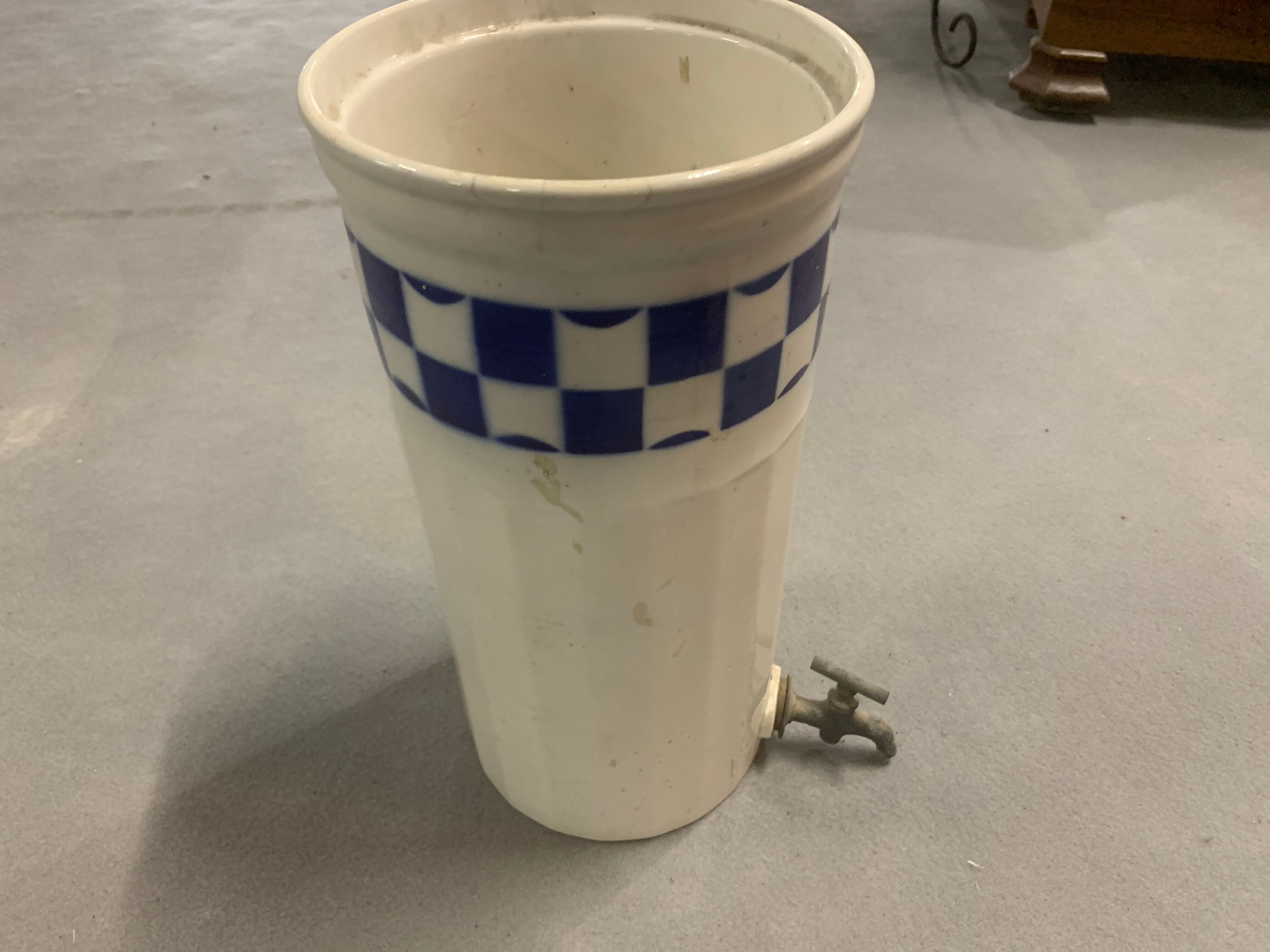 Ceramic fountain 1950