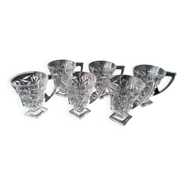 6 verres à thé avec anse en verre pressé moulé