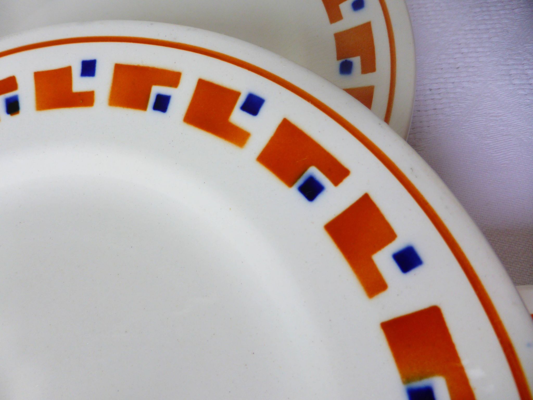 4 flat plates in iron earth of the Salins model Lucette