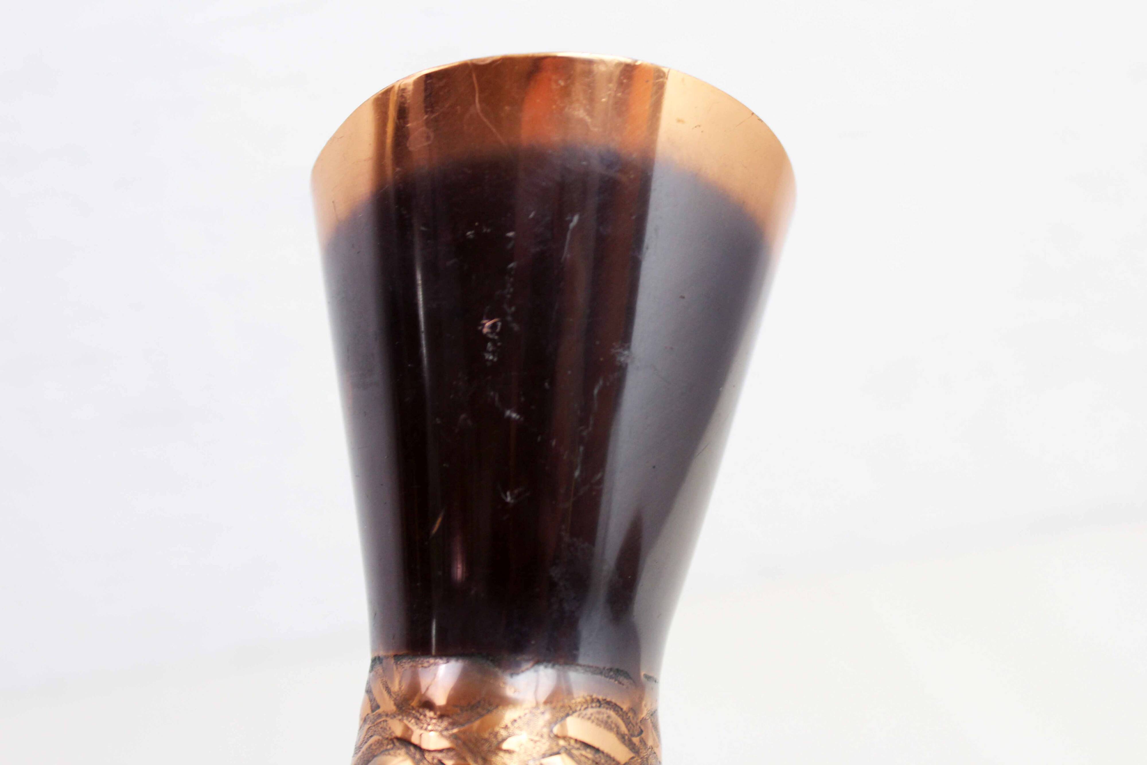 Vase vintage en cuivre et teck