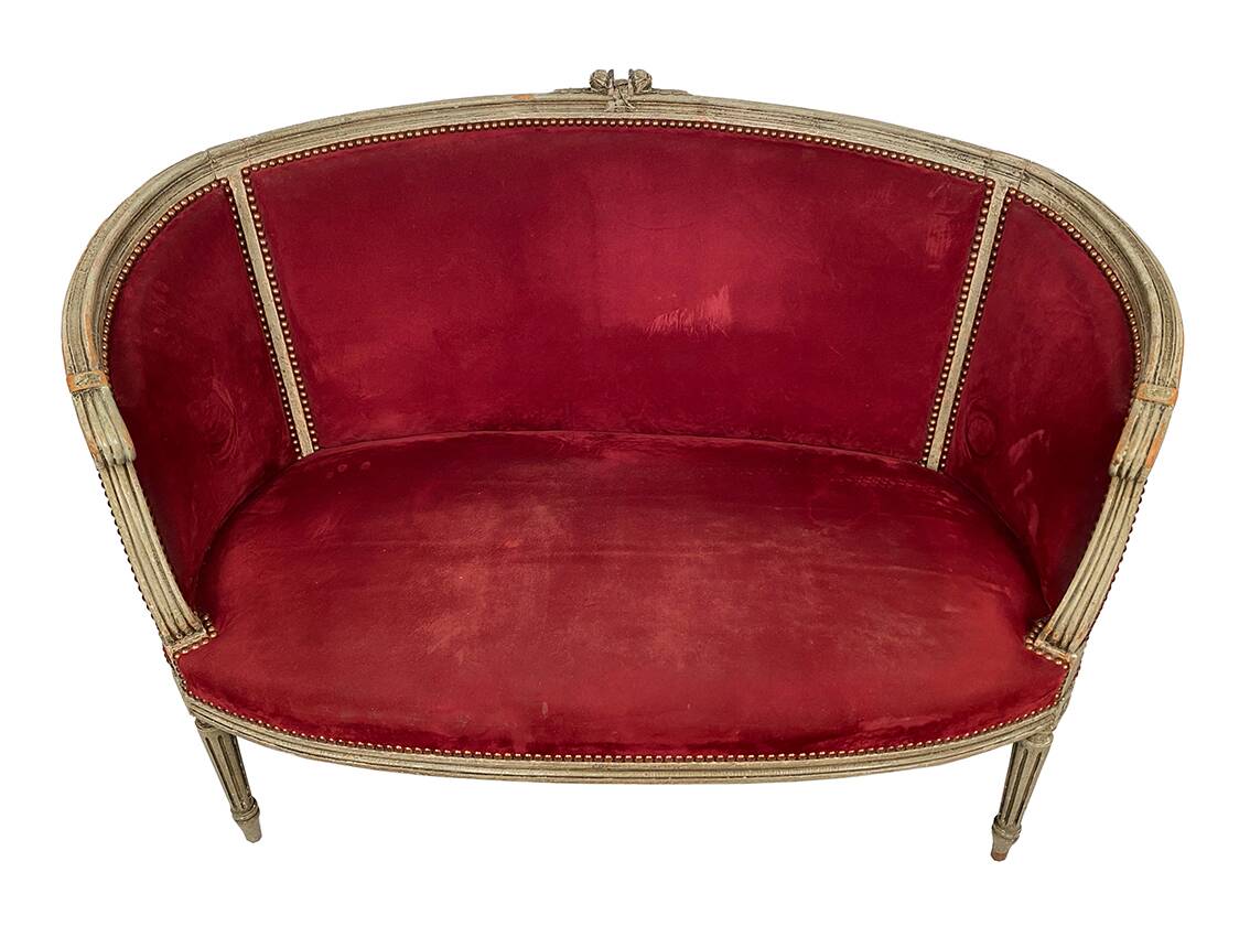 Canapé corbeille de style Louis XVI, fin XIXe-début XXe