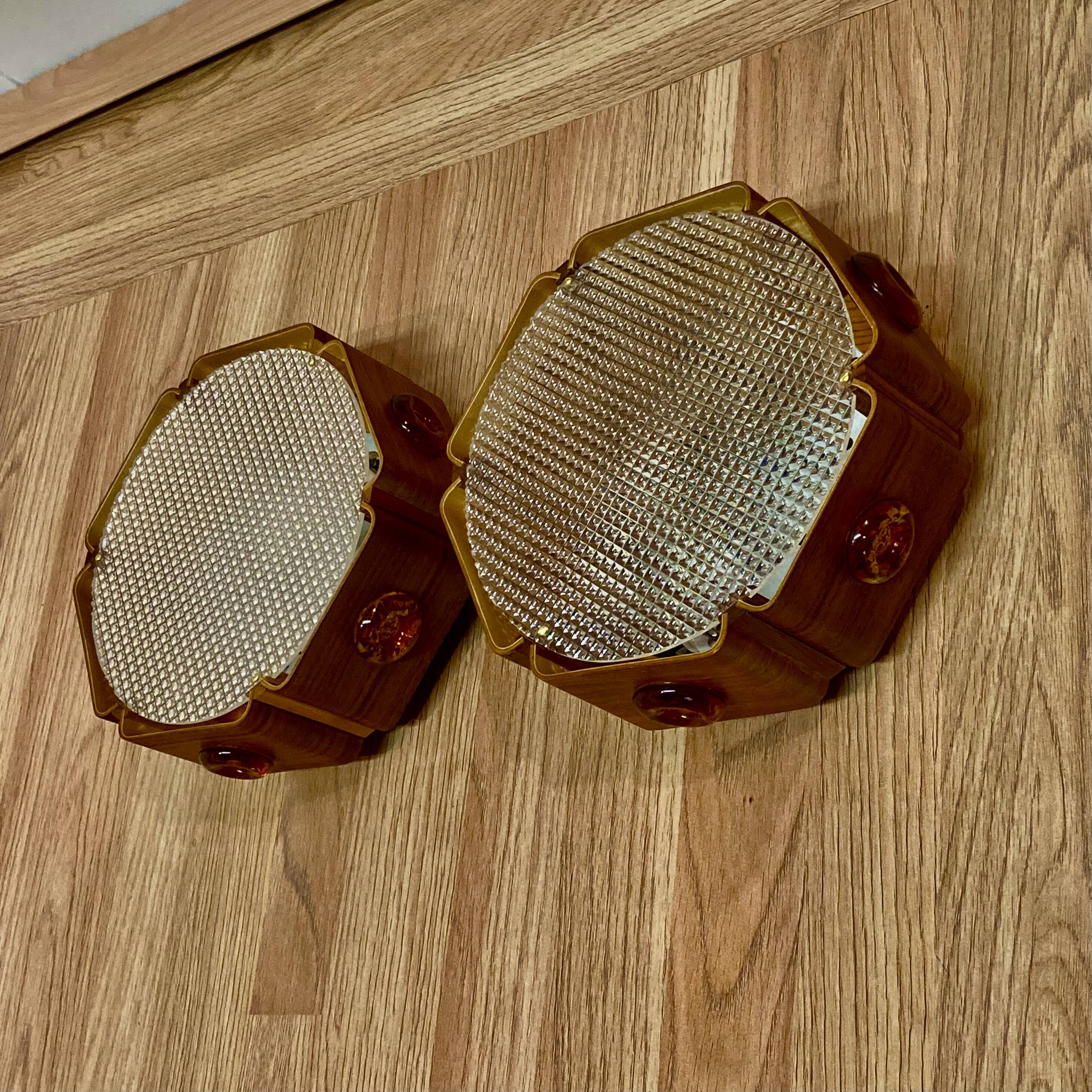 Paire d'appliques design scandinave 1950.