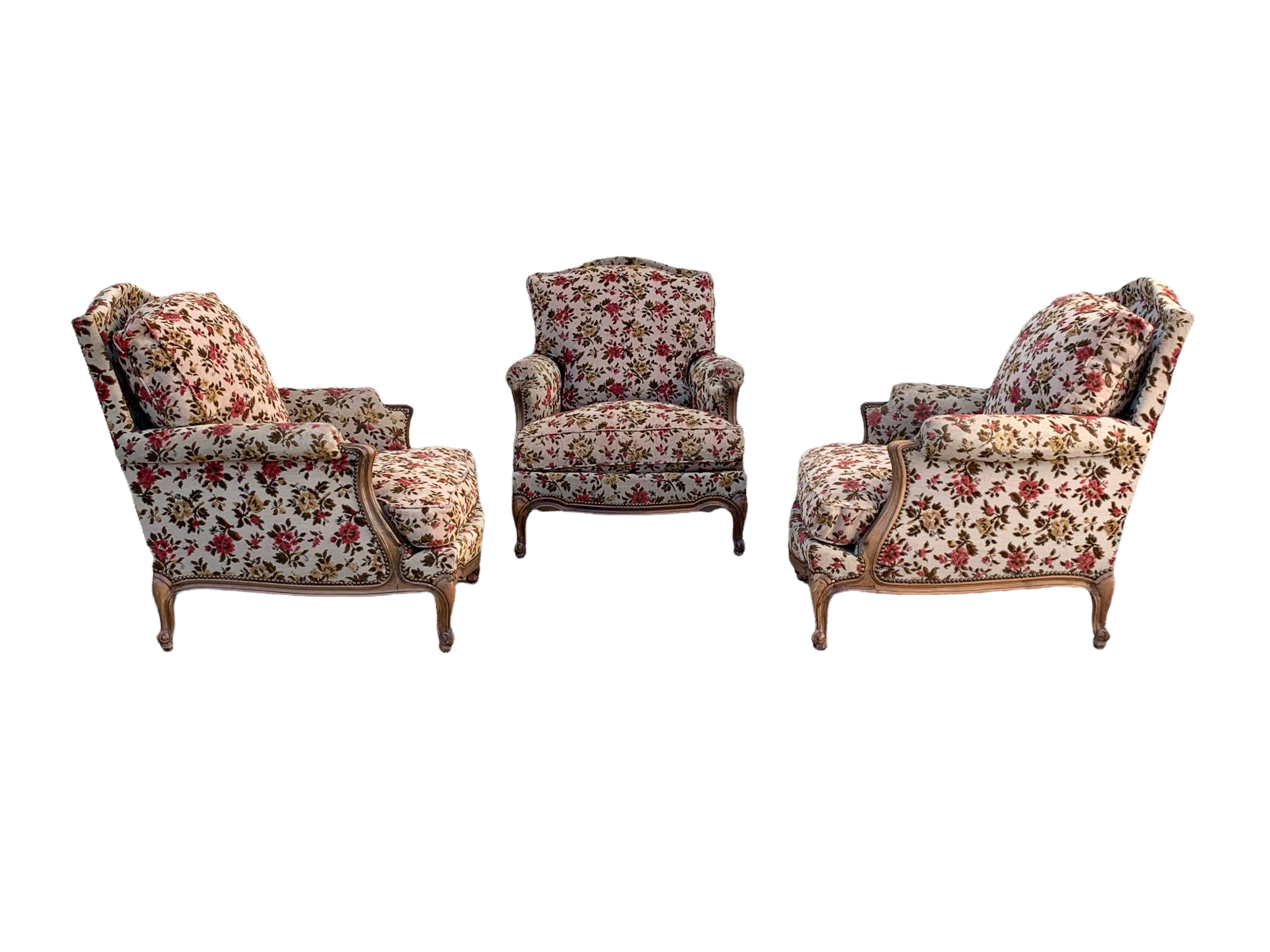 Antique Louis XV style shepherdess armchair in floral flocked fabric