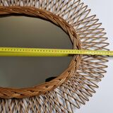 Miroir en rotin vintage de forme ovale