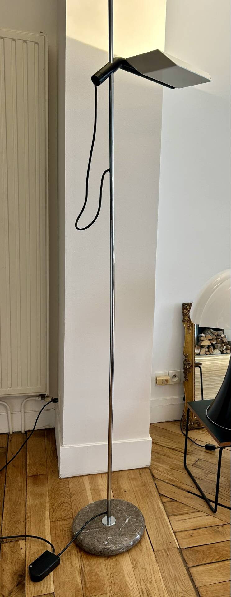 Lampadaire Guzzini "Mattonella", base en marbre Mondrago, 1970
