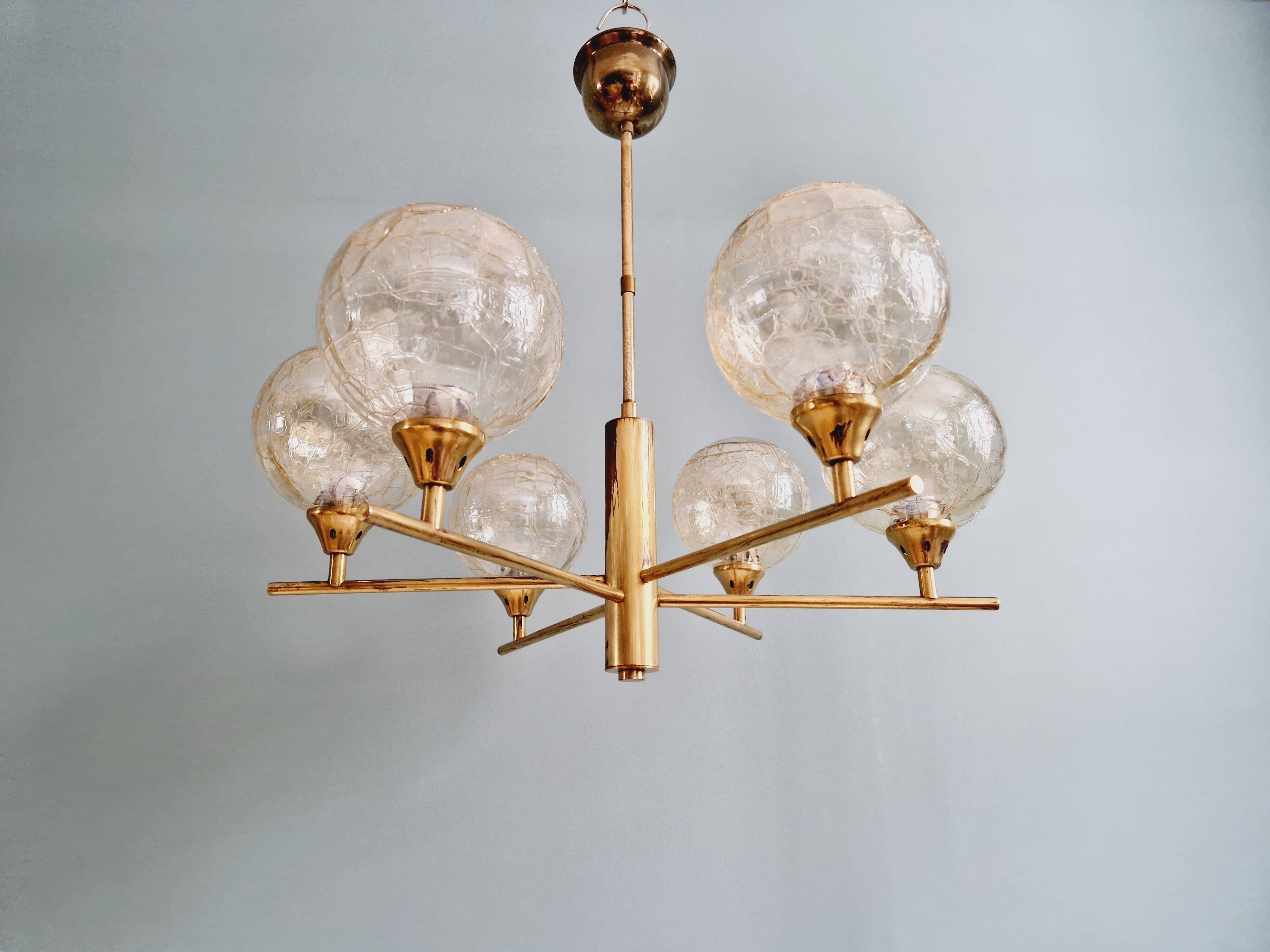 Brass chandelier with amber cracked glass globes, 1950s-60s