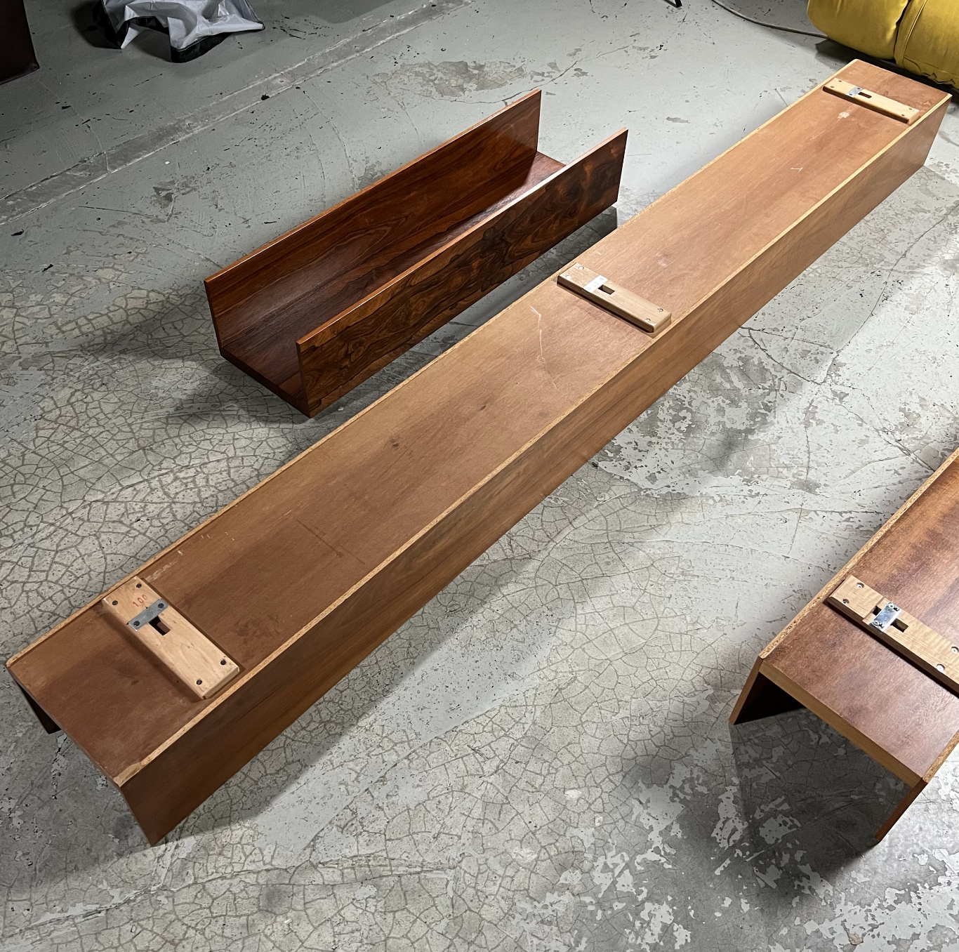 Wall shelf by Walter Wirz for Wilhelm Renz, 60s. Rosewood