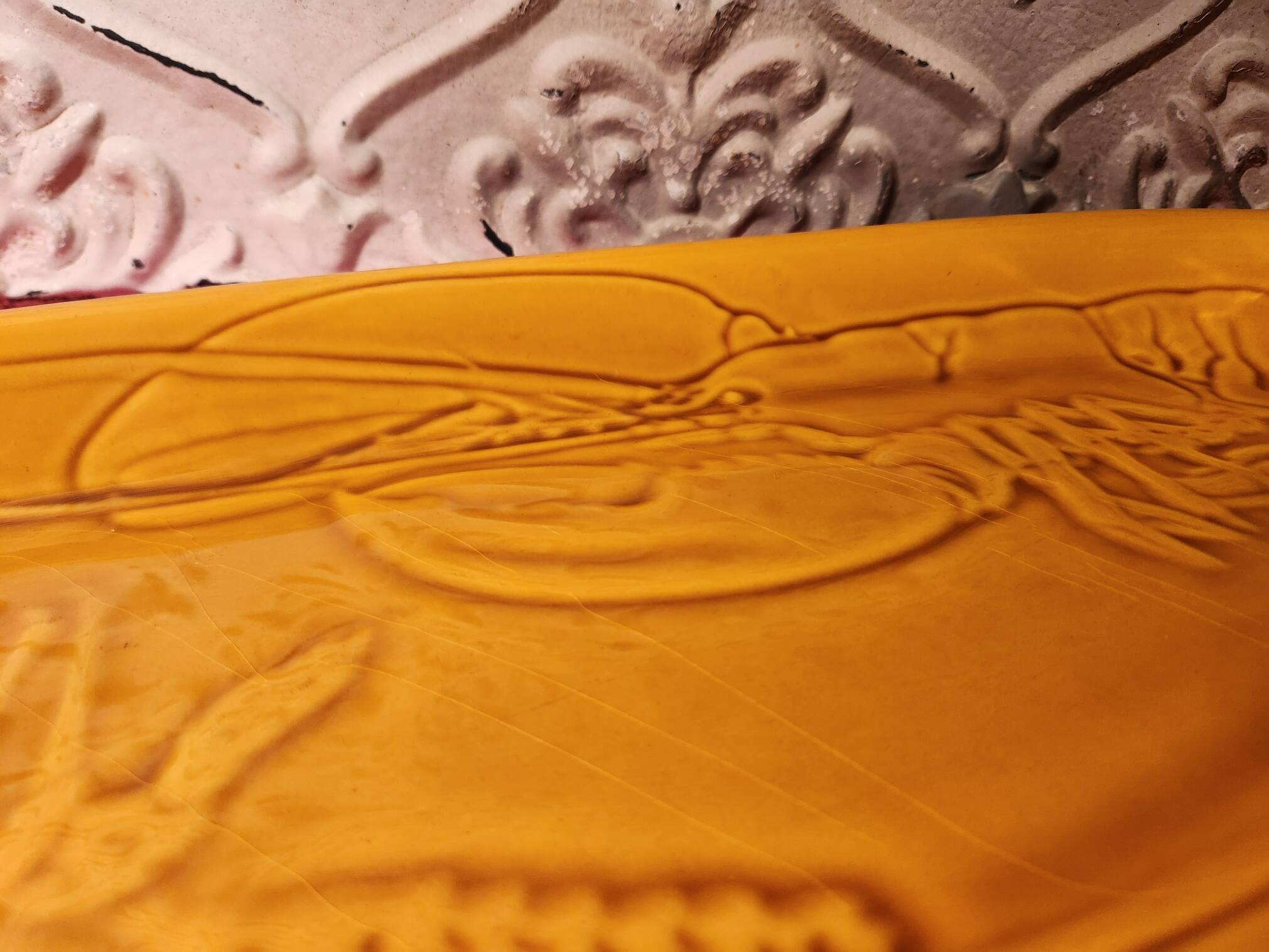 Large fish platter for shellfish and crustaceans, Proceram art pottery.