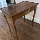 Writing table