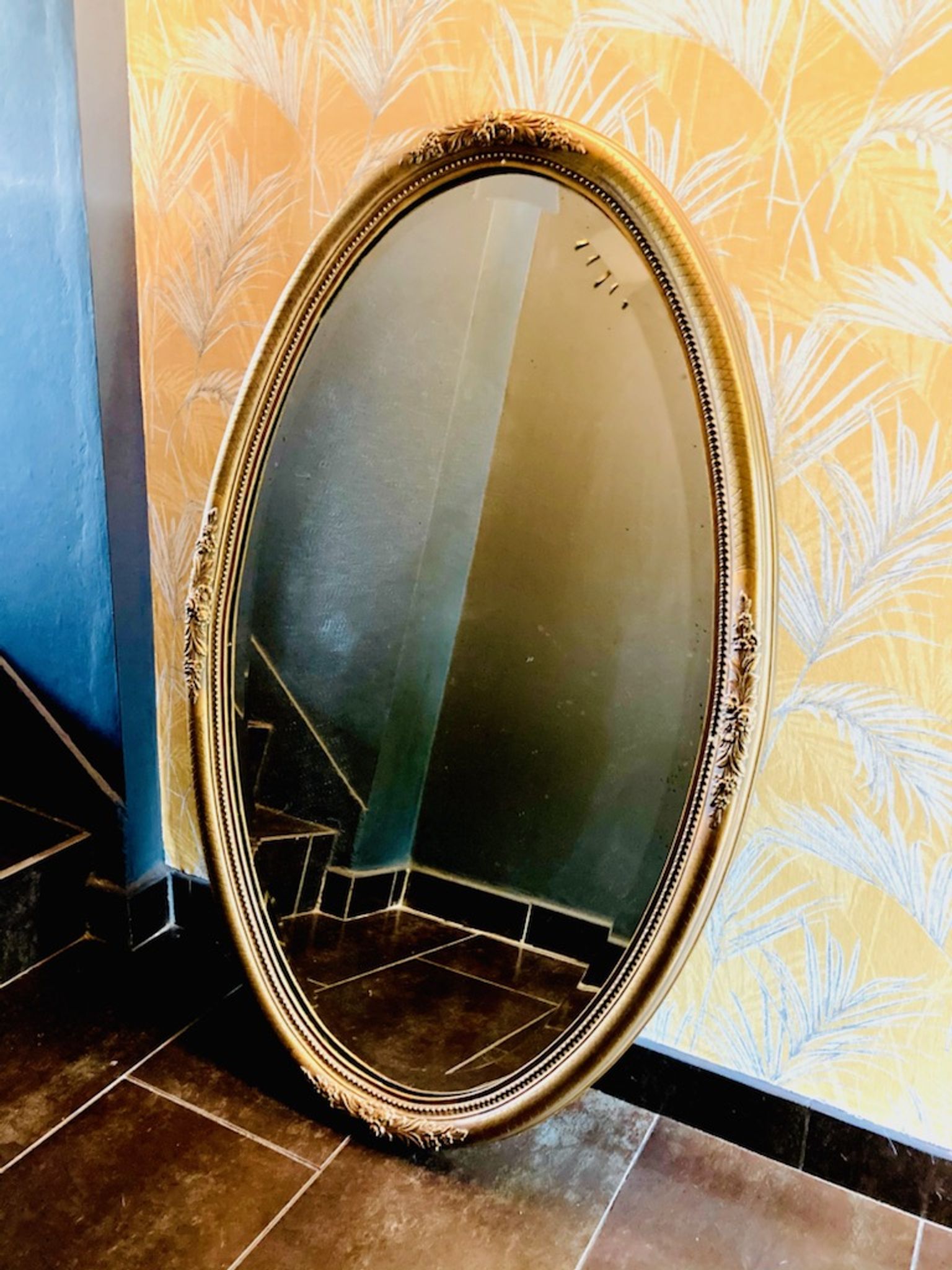 Vintage gold mirror 110x68cm
