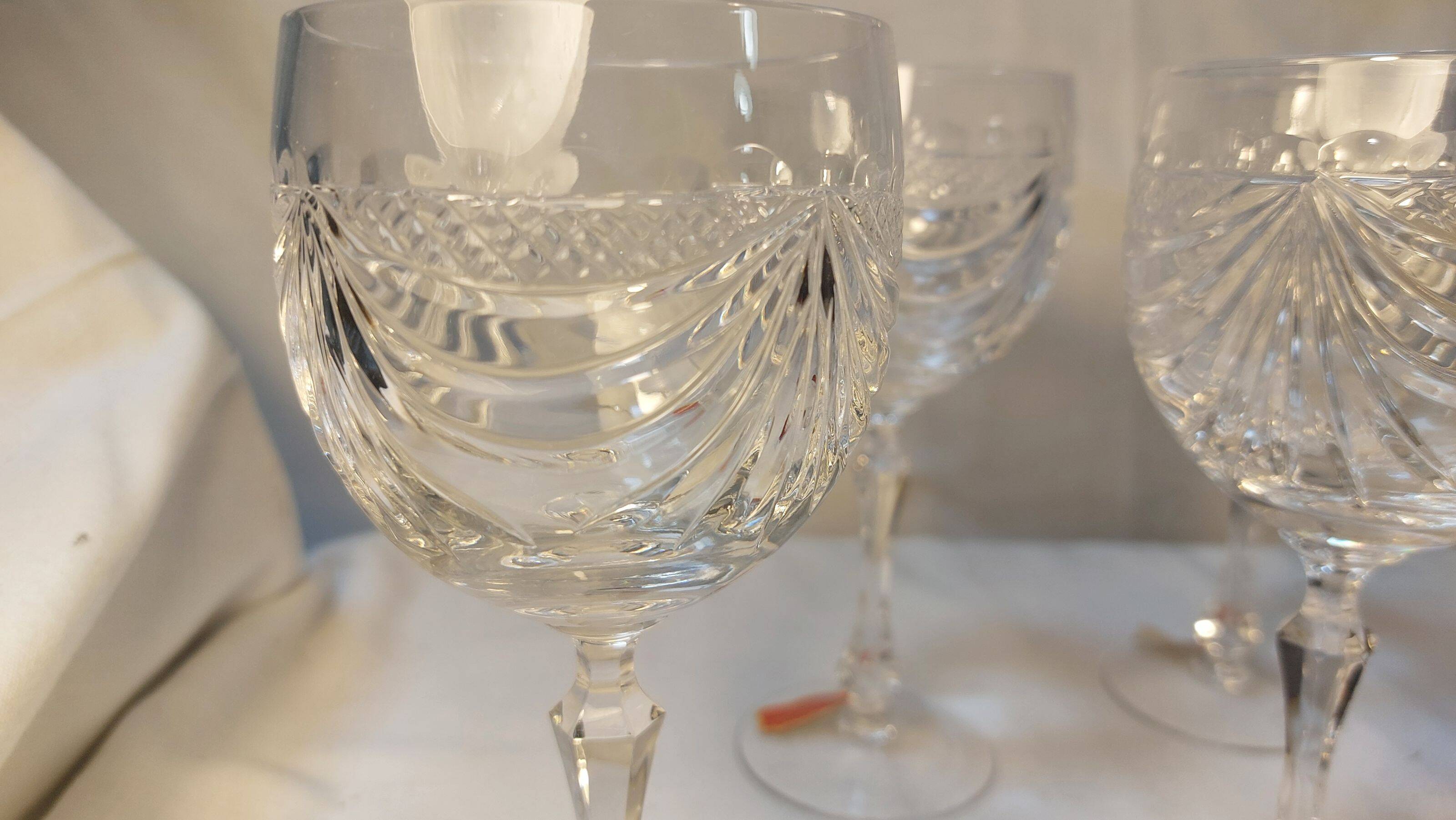 Set of 6 wine glasses and carafe in Lorraine Crystal - Gérard Model