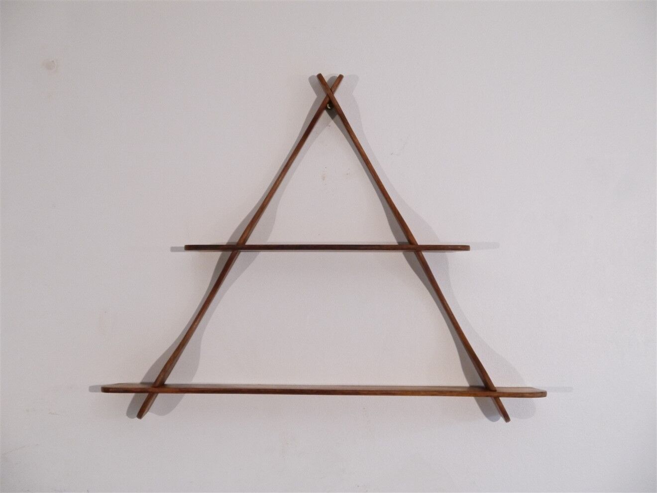 Etagere vintage scandinave en teck 1960