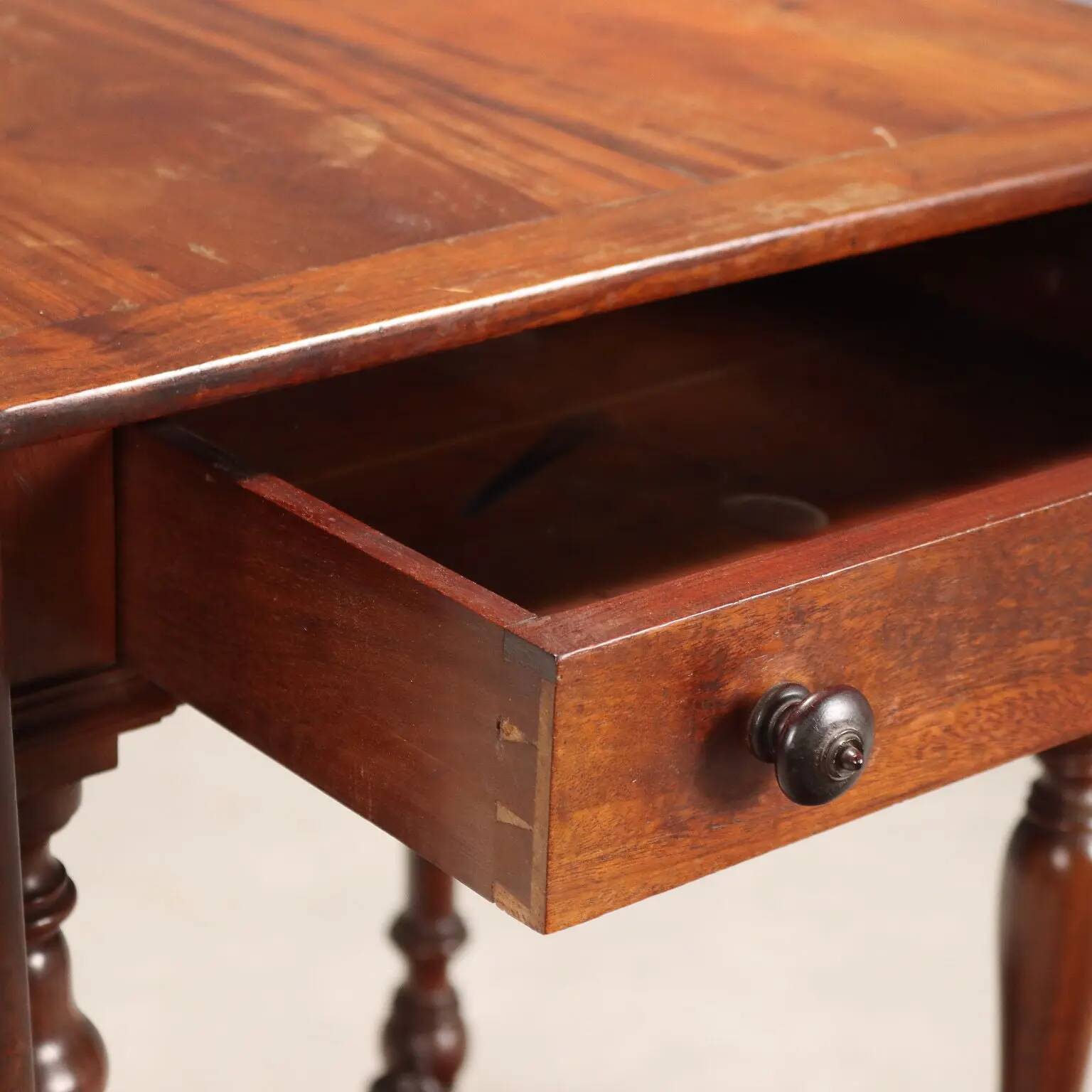 Victorian antique mahogany coffee table UK 1800s