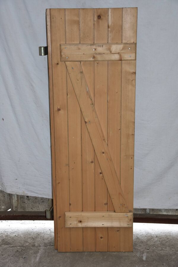 Volet en bois double battants repliable