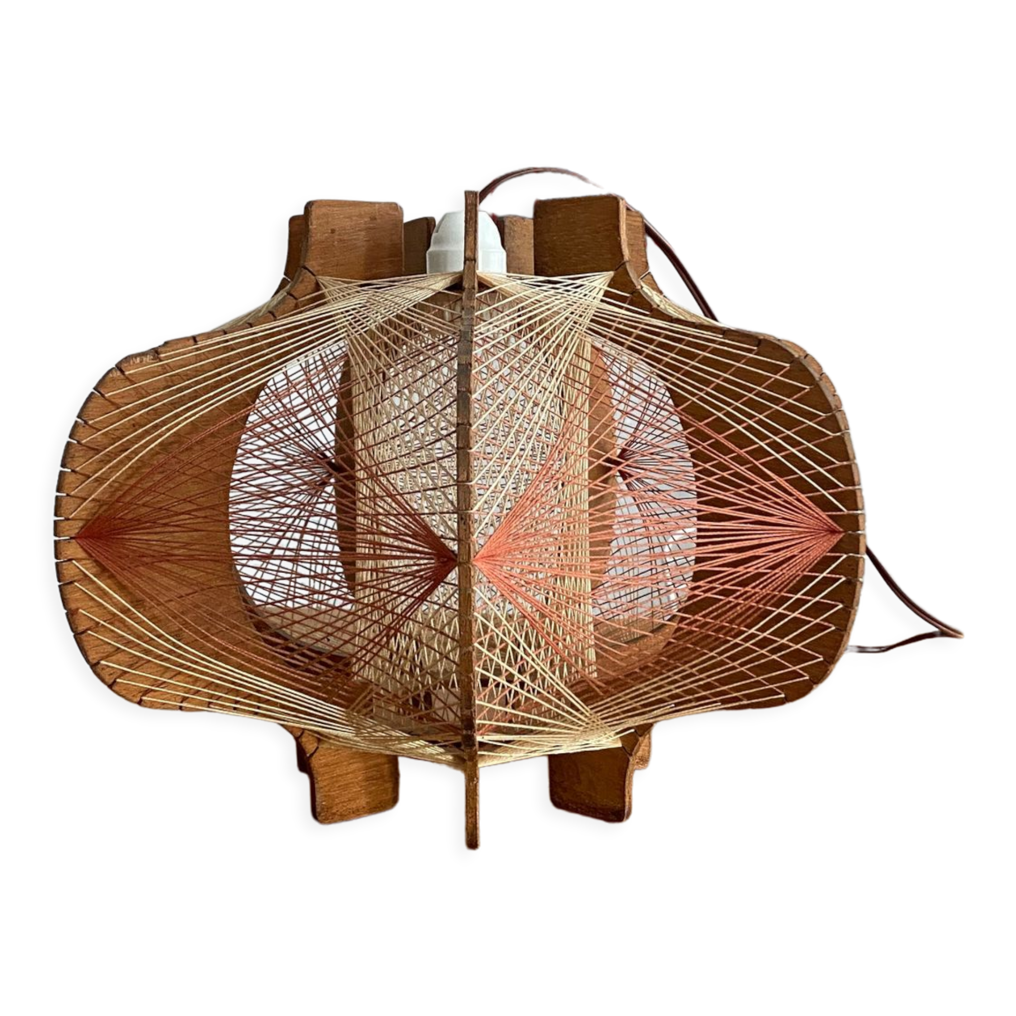 Wooden suspension and vintage wire