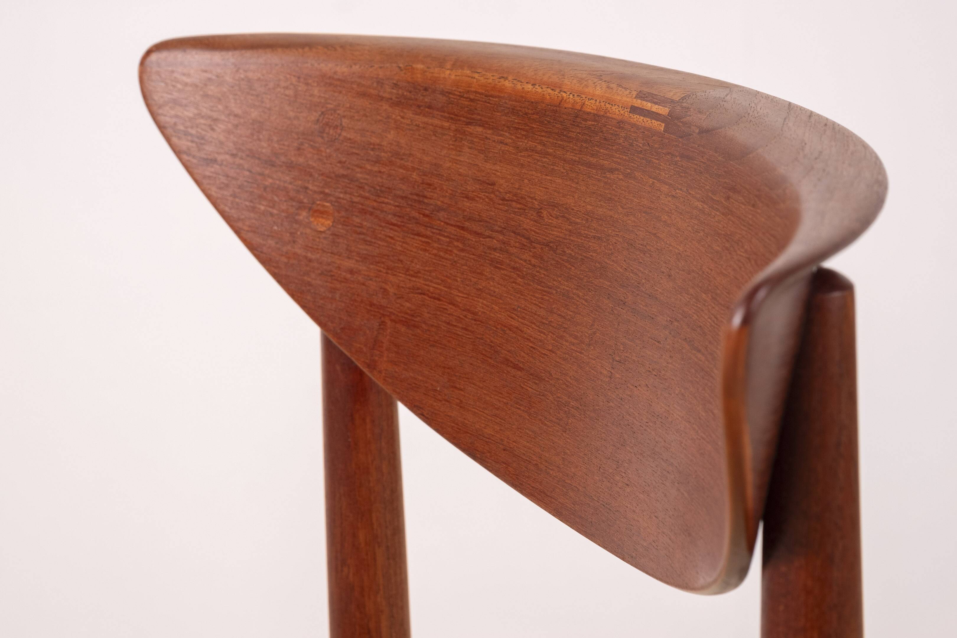 6x Peter Hvidt & Orla Mølgaard-Nielsen dining chair Model 316 in teak