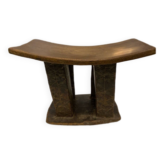 Tabouret ancien africain
