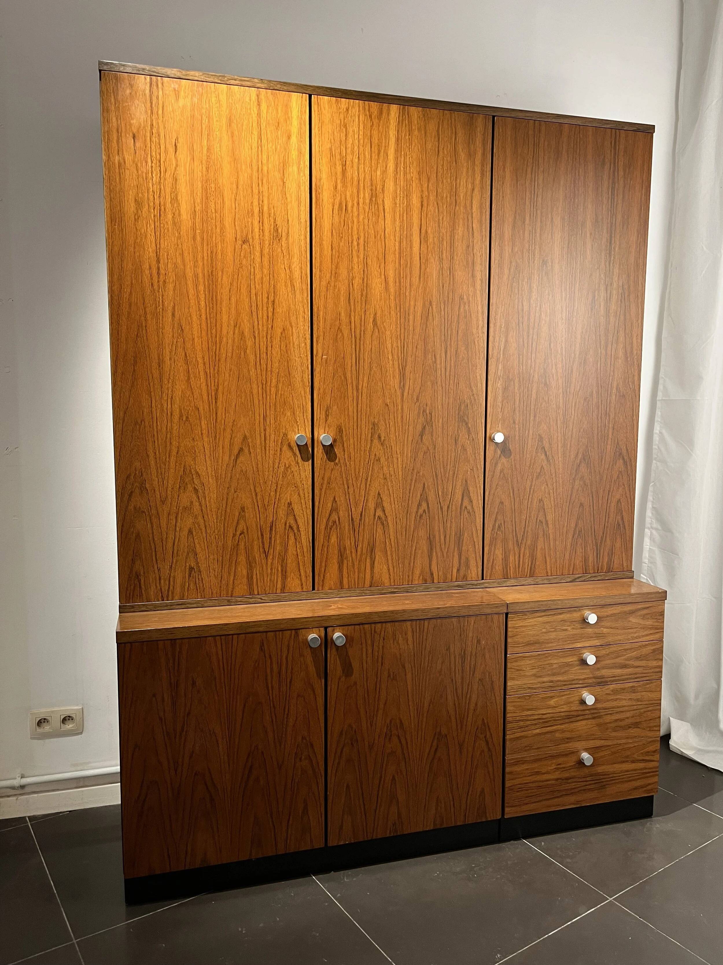 Exclusive freestanding wall unit by Alfred Hendrickx for Belform, 1960s