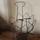 Salad basket opening star metal wire two handles