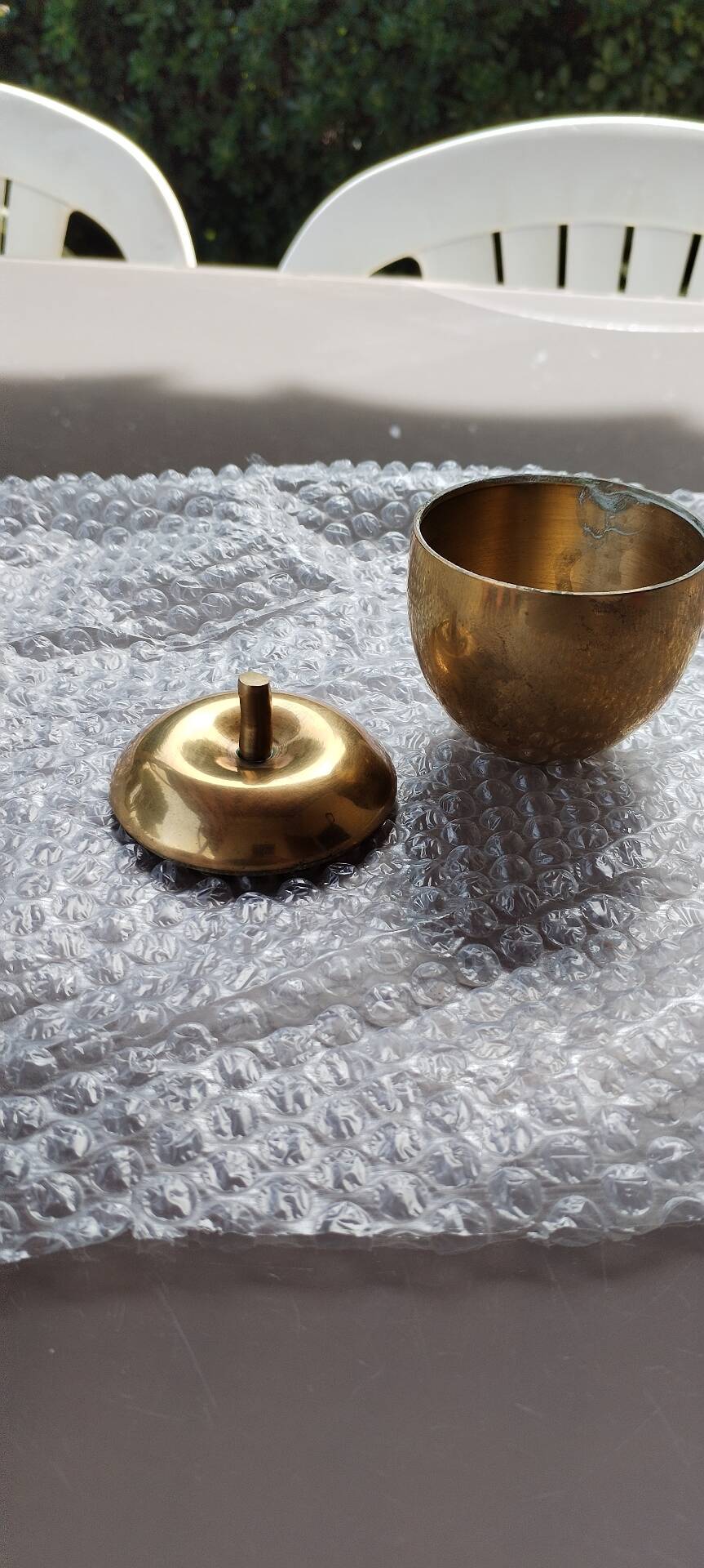 Tray or jewellery box in gilded brass