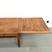 Grande table de ferme à rallonges en merisier massif - Années 1900