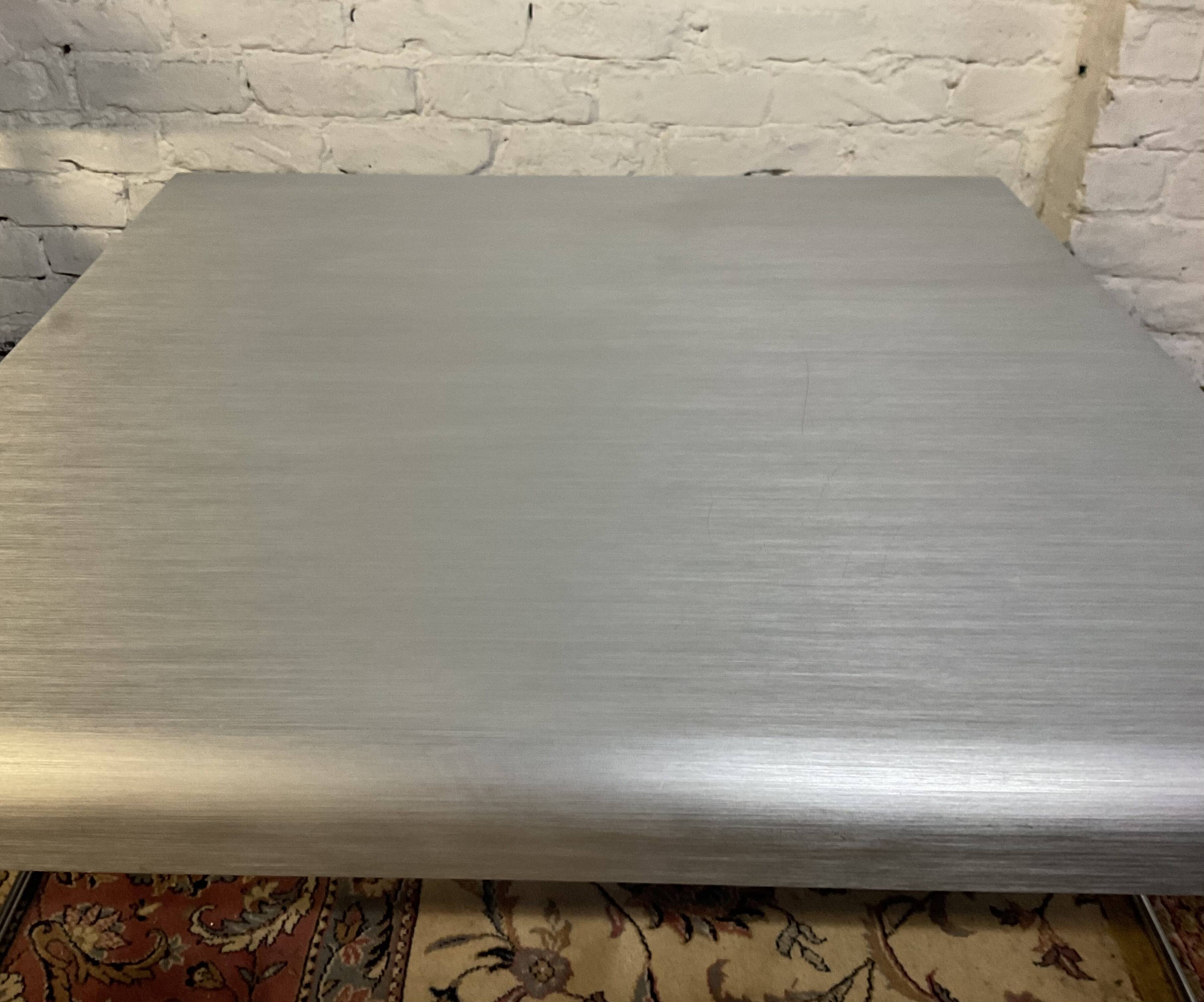 Cassina coffee table by Piero Lissoni