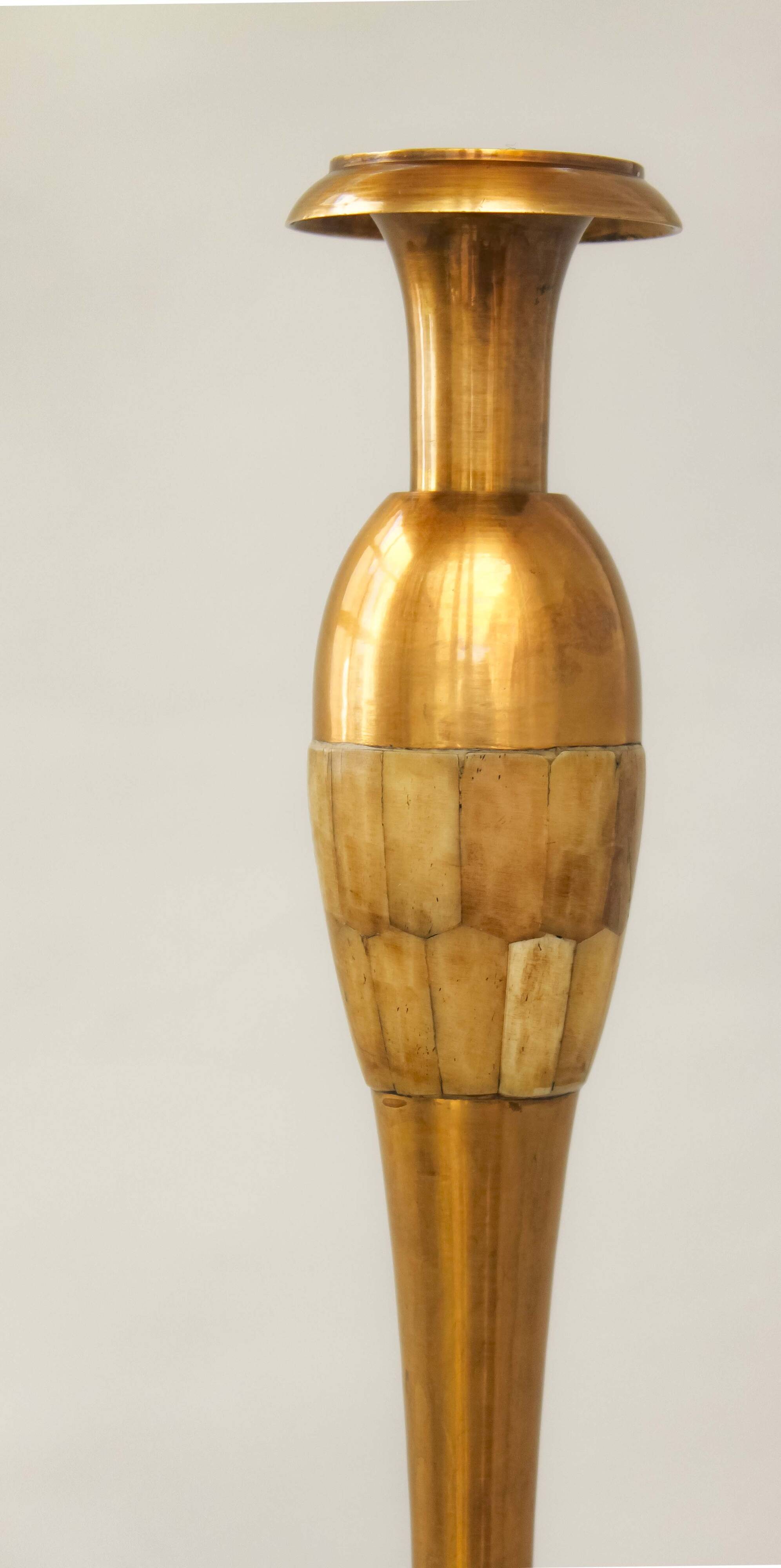 Pair of original bronze candelabros decorated by hand. Porta velas.