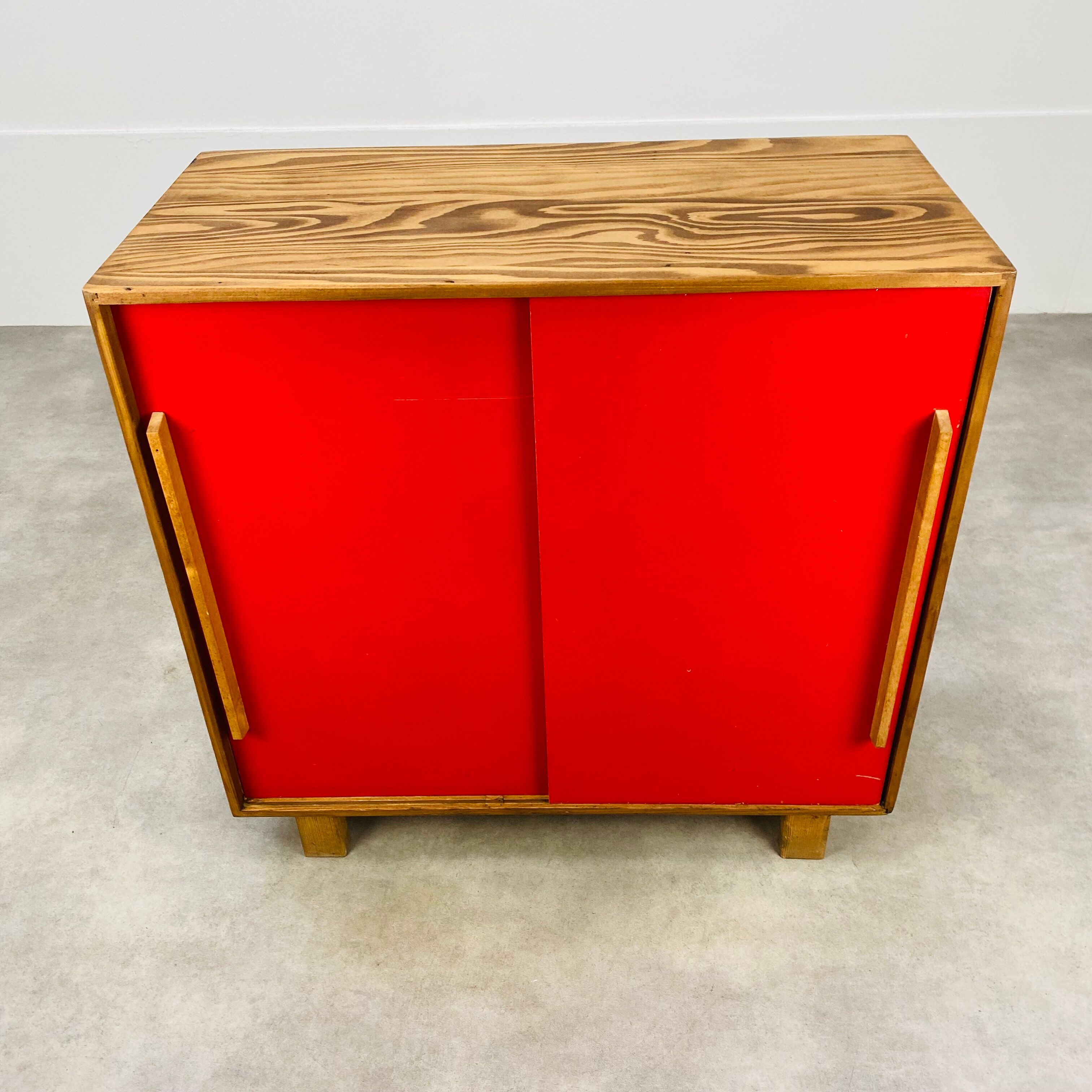 Buffet sliding doors solid red pine