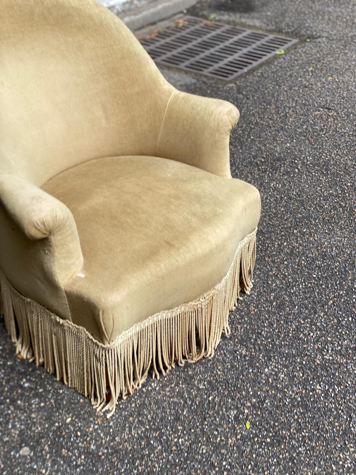 Fauteuil crapaud en velours velours jaune moutarde