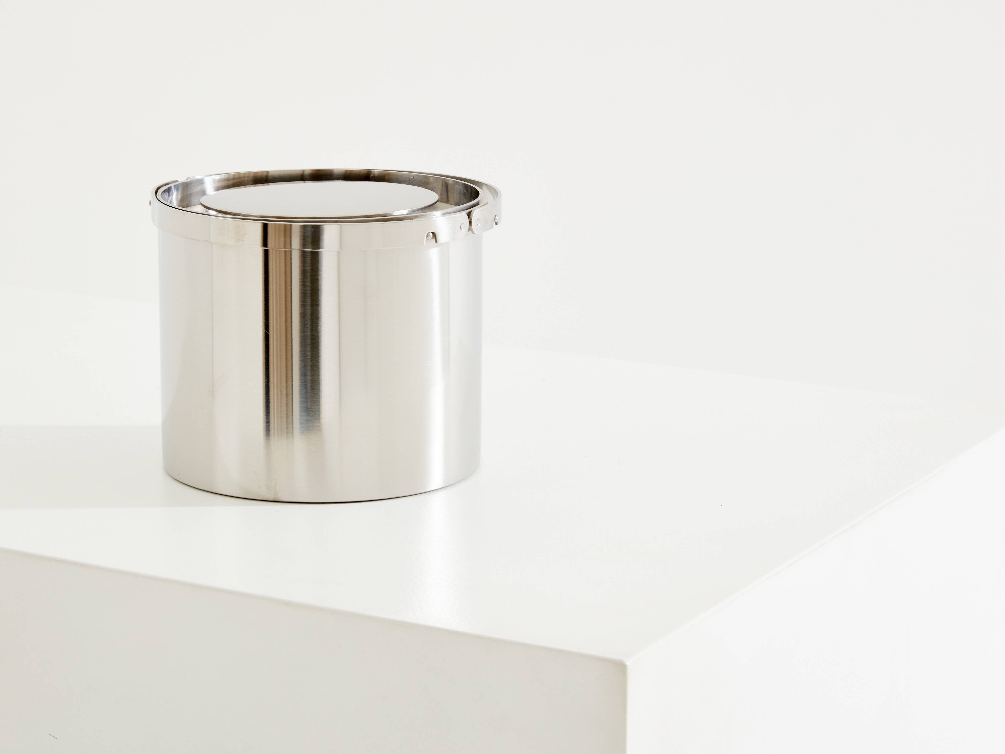 Arne Jacobsen eau à glace en acier inoxydable vers 1960