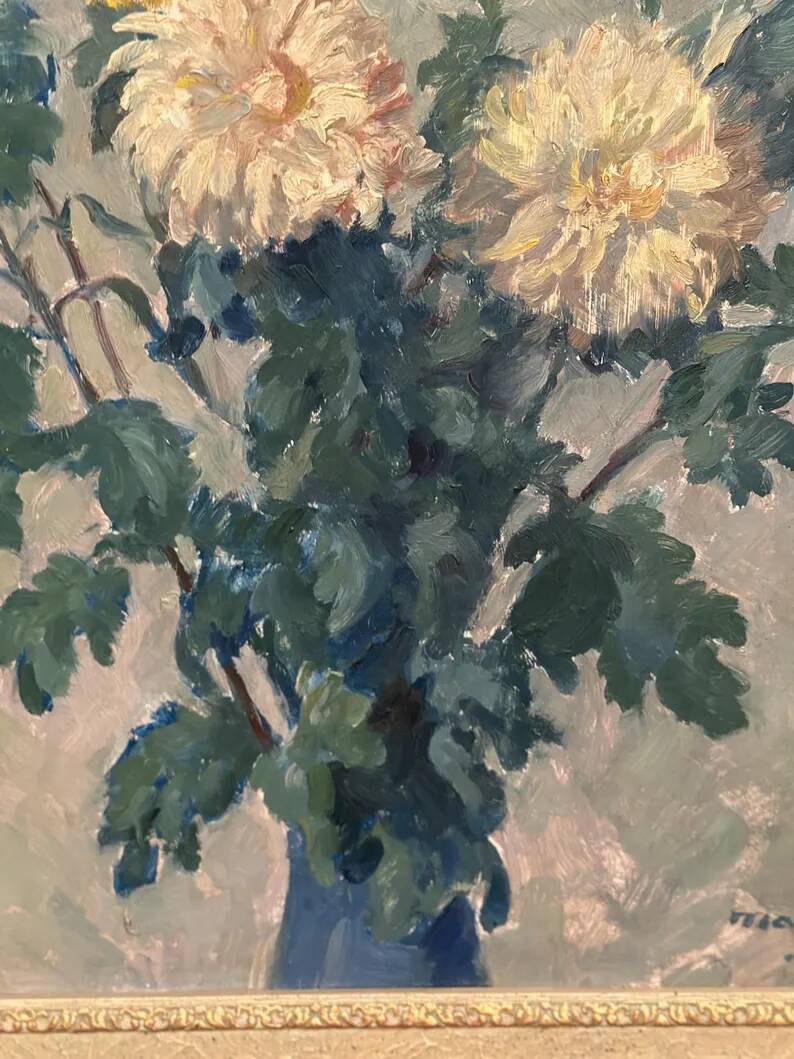 Original Swedish Oil on Panel – “Chrysanthemums” by Max Hellberg – Signed – Vintage & Framed – 68 × 58 cm (26.8" × 22.8")