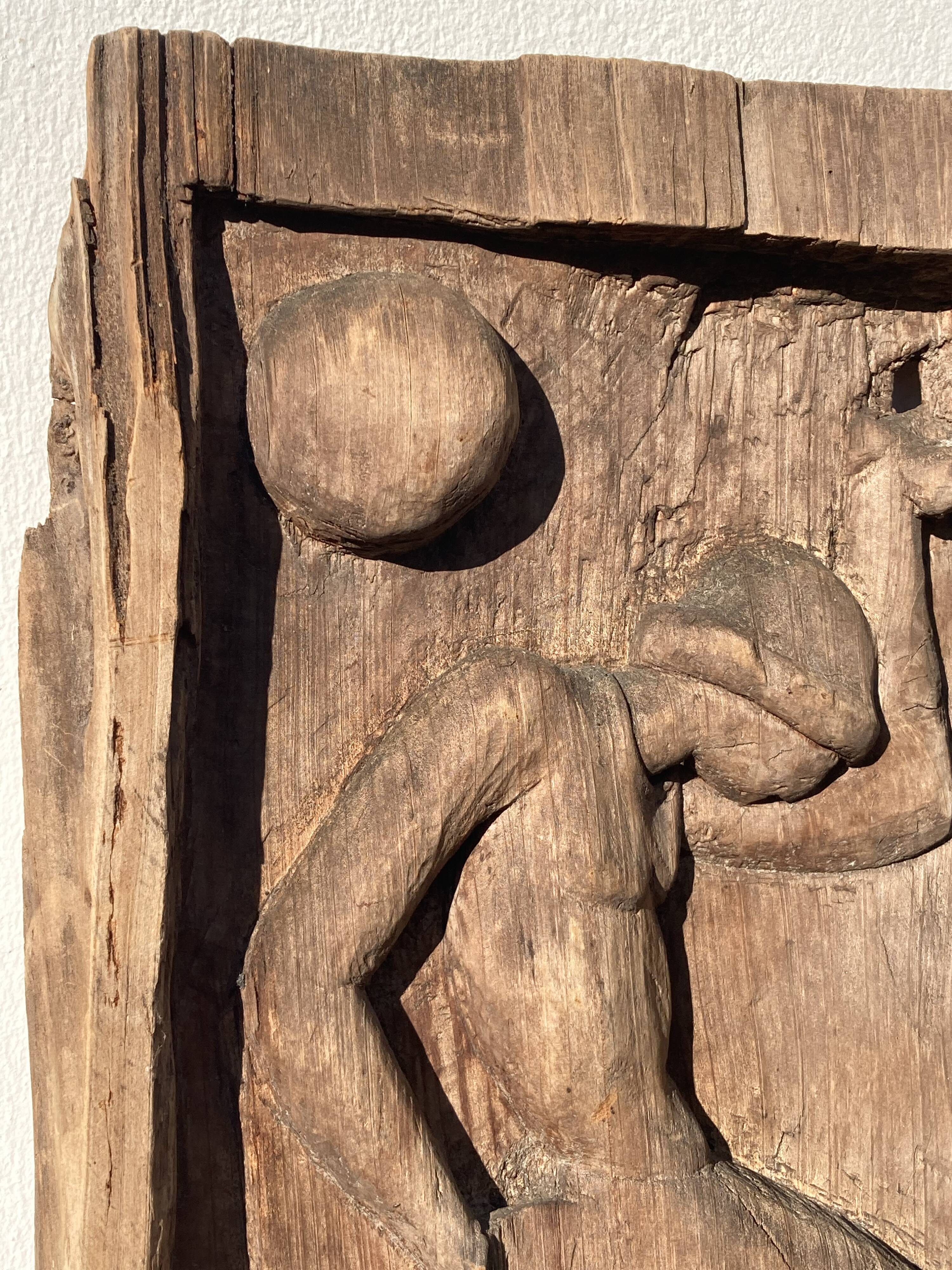 Door in low relief dancer style art deco 1930 wooden