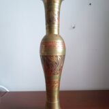 Vase indien laiton ciselé dorures colorées