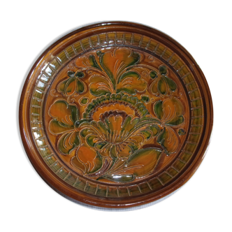 Large decorative plate