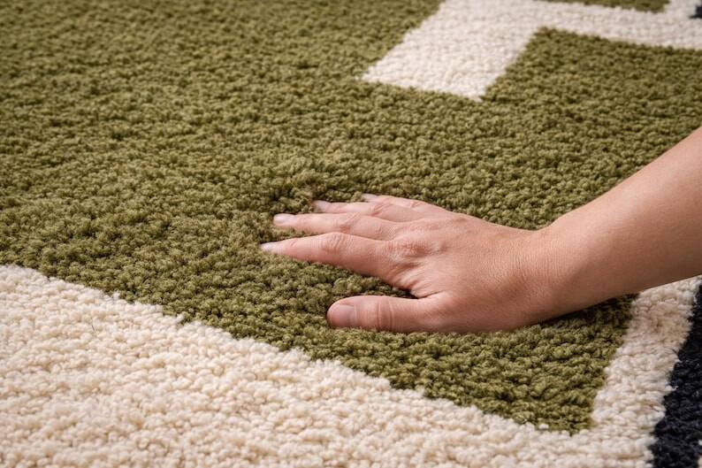 Handmade Moroccan rug 200cm x 300cm