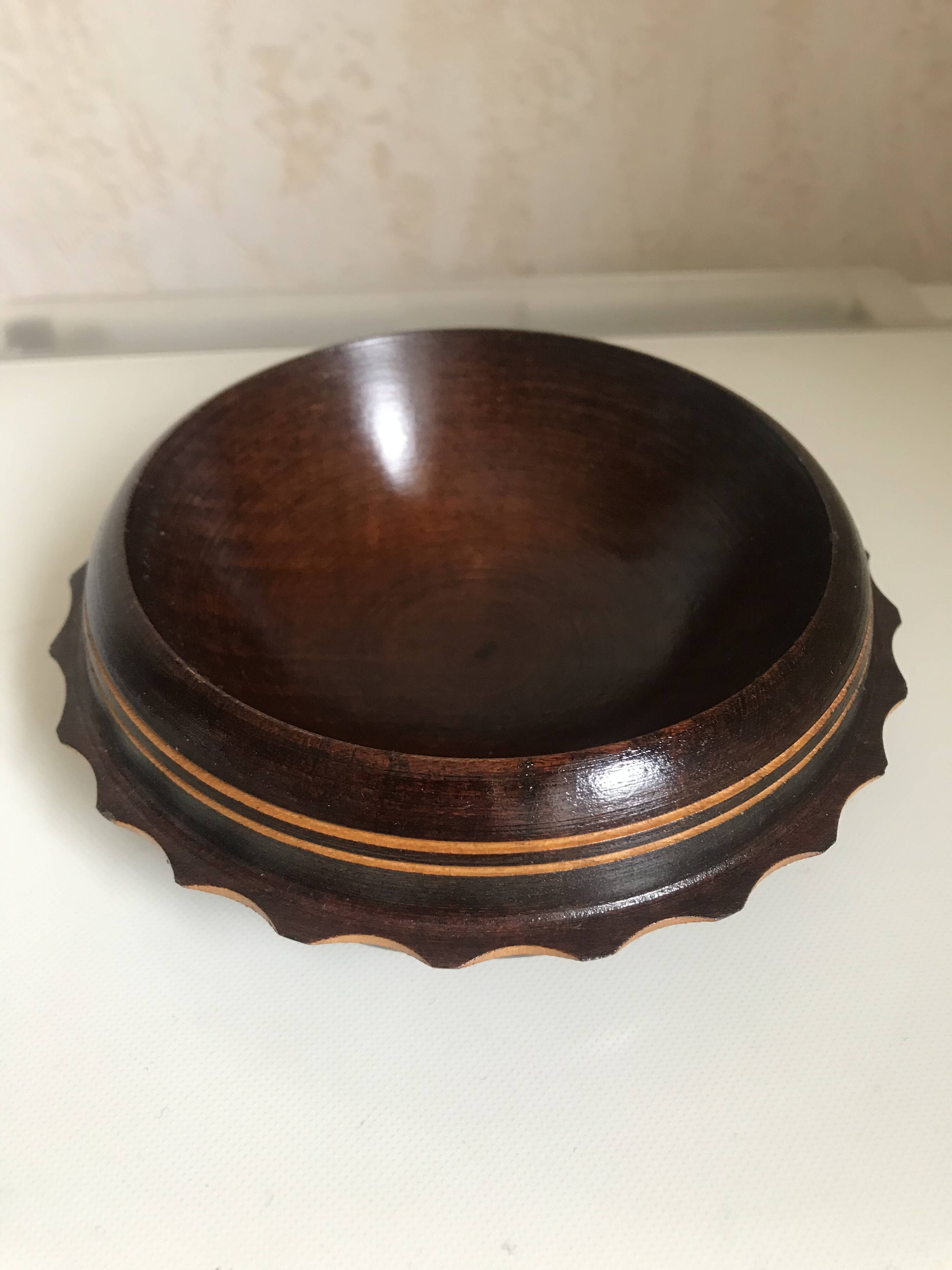 Wooden pocket emptier