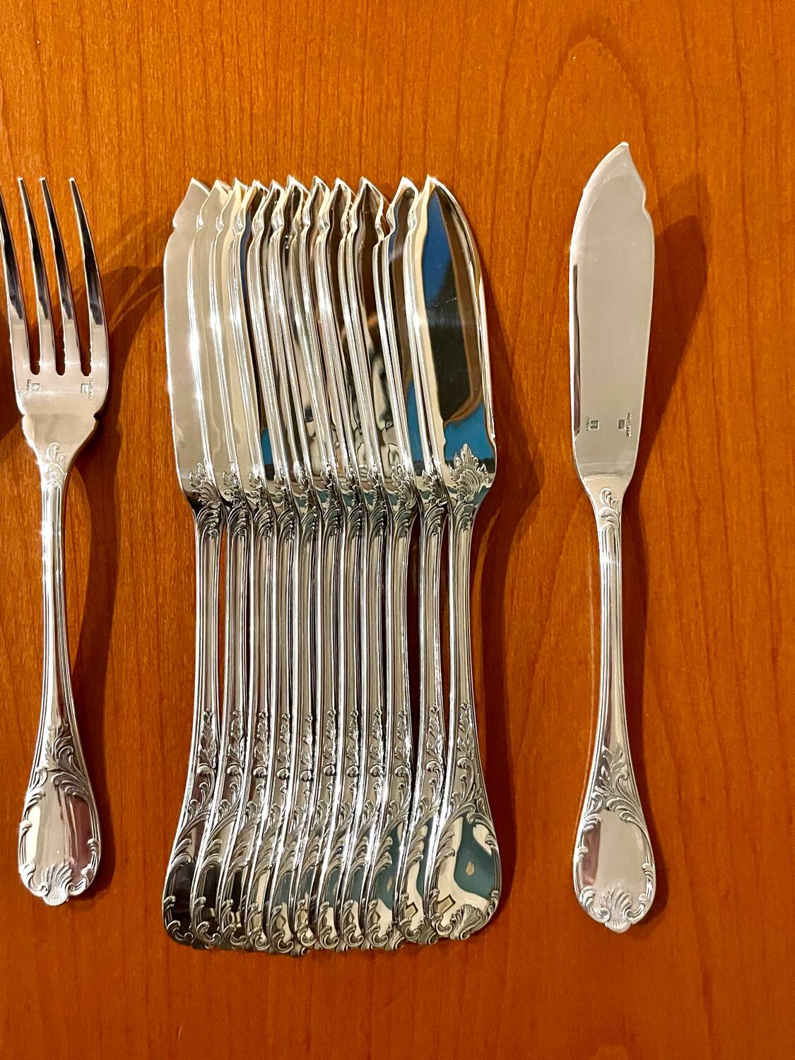 Christofle Marly 12 fish cutlery sets, 24 pieces, very good condition