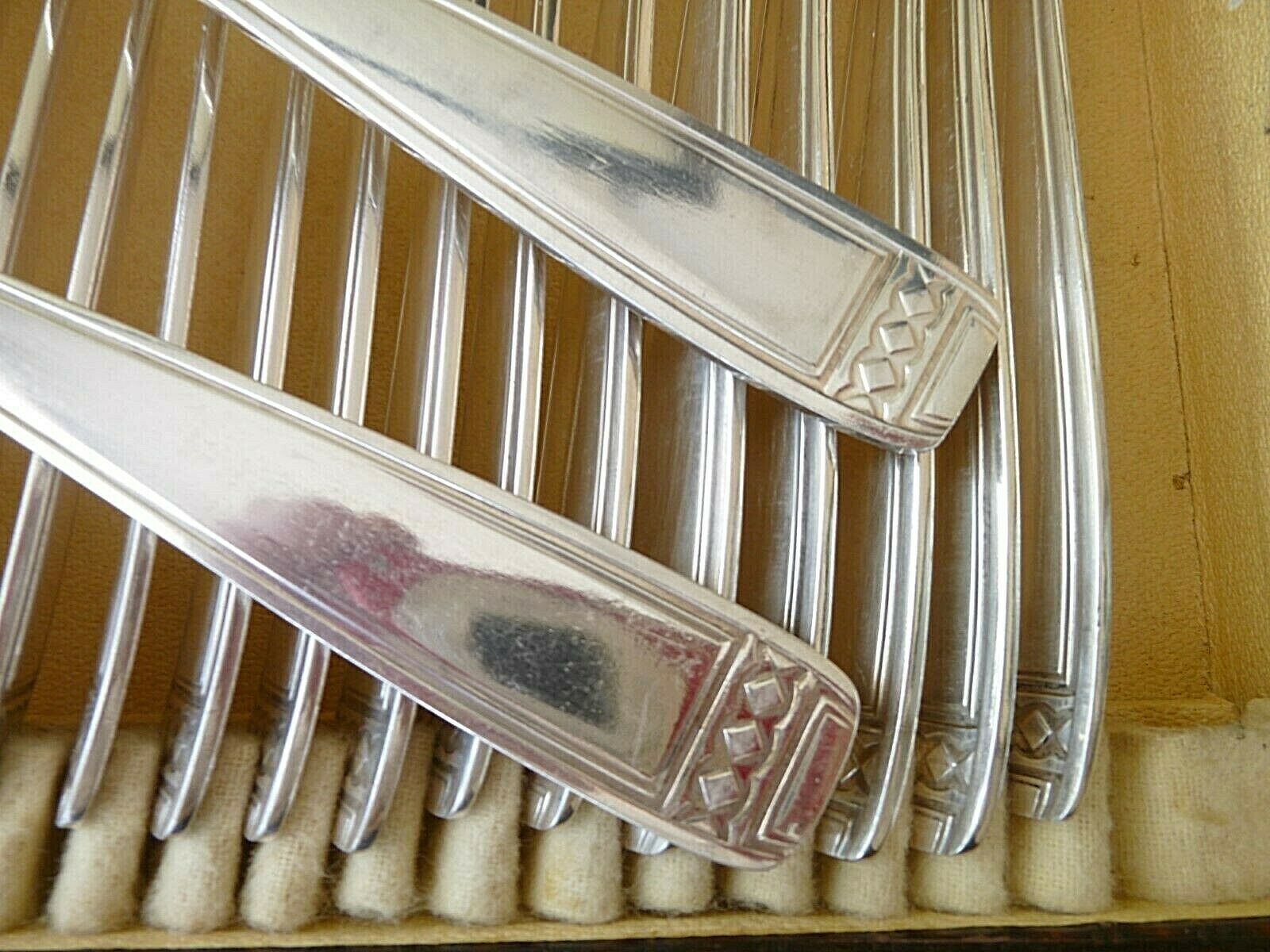 Silver metal housewife