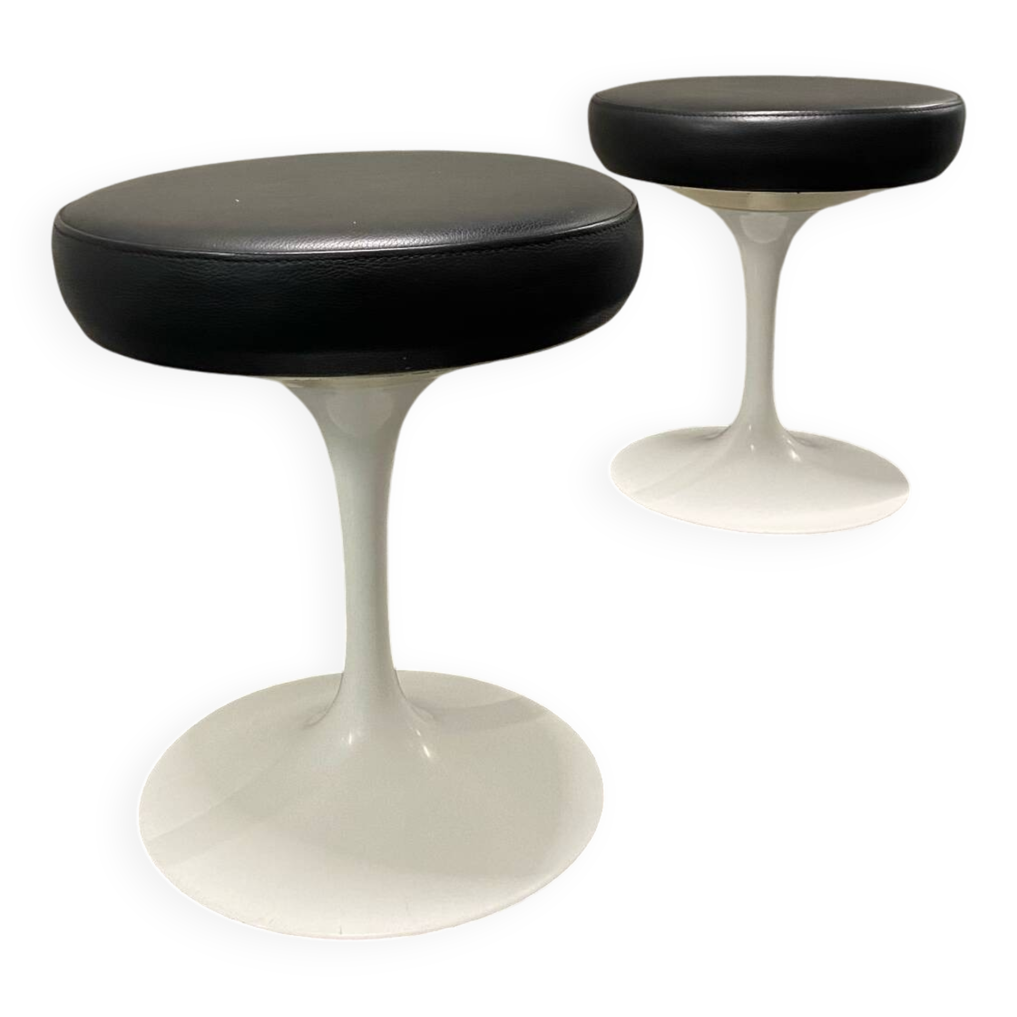 2x Eero Saarinen Tulip Stools black leather Knoll